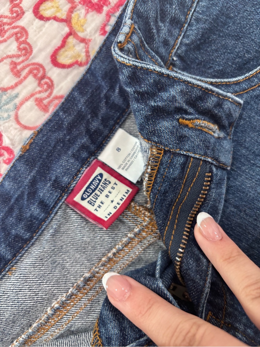 Old Navy Dark Blue Denim Skirt with Embroidered Back Pockets - Picture 3 of 6